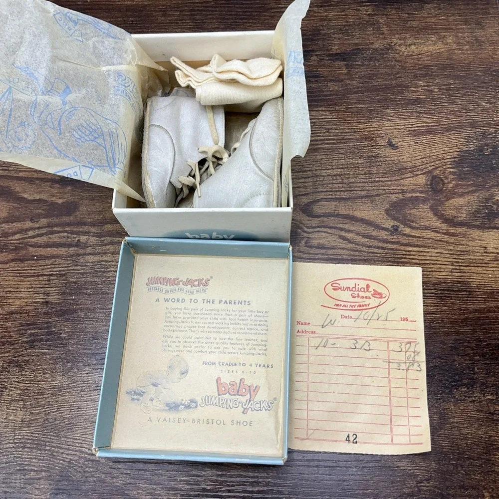 Vintage Wee Walker Baby Shoes Size 3b White 102 Leather 1960 W Box Receipt Socks